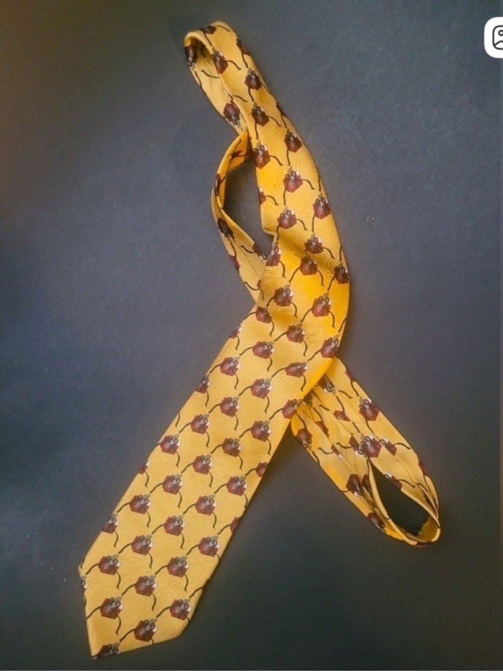 Monsieur Pierre Elegant Yellow Tie with Pattern - Picture 2 of 3